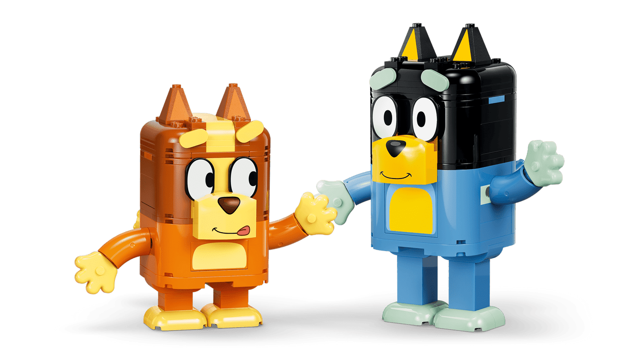 LEGO® Bluey - Brick-Built Bluey Family 11217