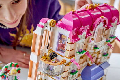 LEGO® Friends - Heartlake City Grand Hotel 42704