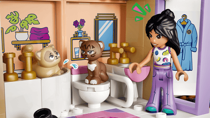 LEGO® Friends - Heartlake City Grand Hotel 42704