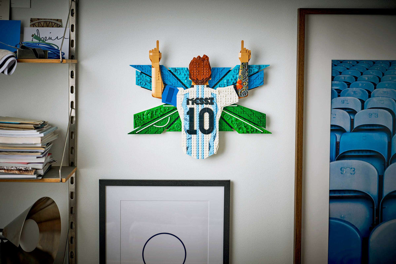 LEGO® Editions - Lionel Messi – Celebration 43018