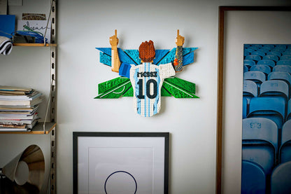 LEGO® Editions - Lionel Messi – Celebration 43018