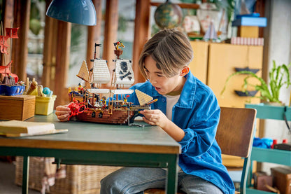 LEGO® Creator 3 in 1 - Iconic Pirate Ship 31387