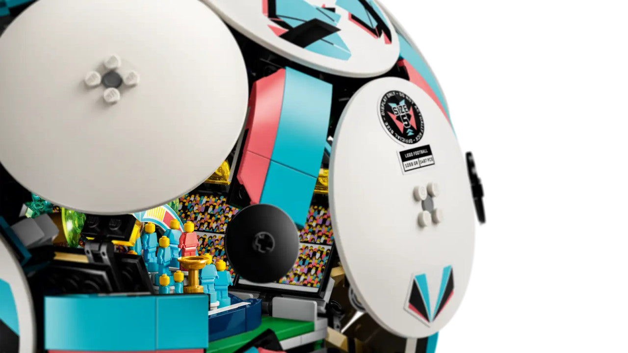 LEGO® Editions - Football 43019