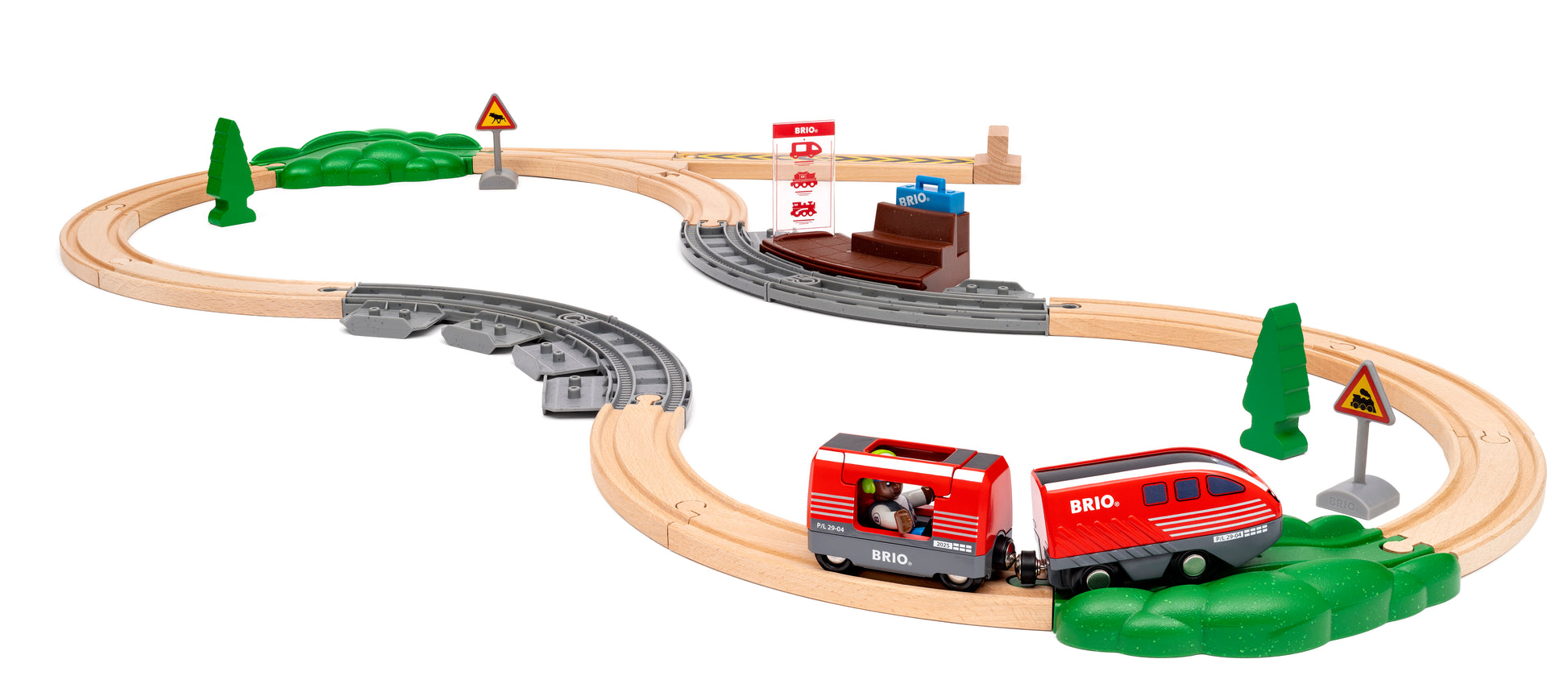 BRIO World Pull Back Train Set 28-piece wooden railway with battery-free pull back locomotive, passenger wagon and station platform