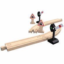 Hape Rail - Mechanical Railway Signals and Tracks