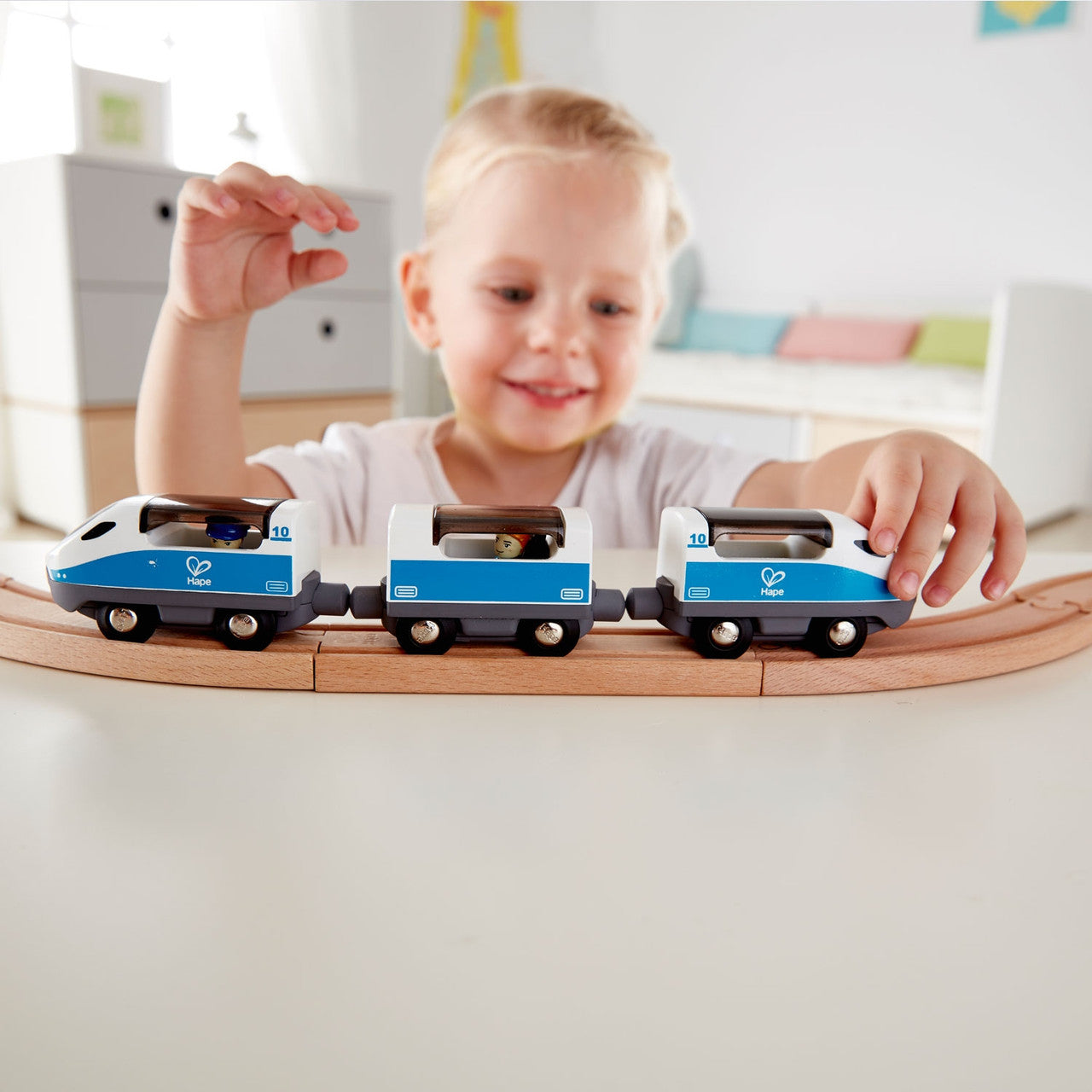 Hape - Intercity Train