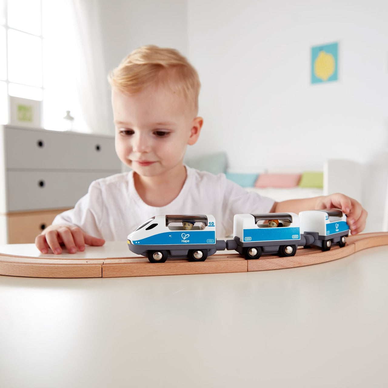 Hape - Intercity Train