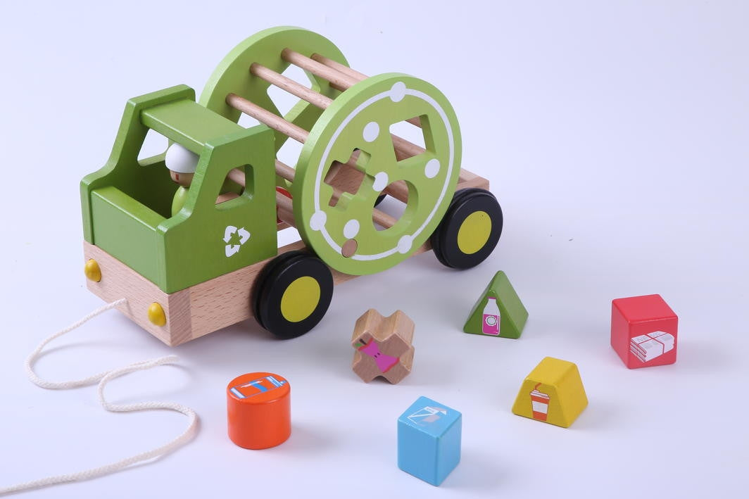 EverEarth -  Pull Along Recycling Truck