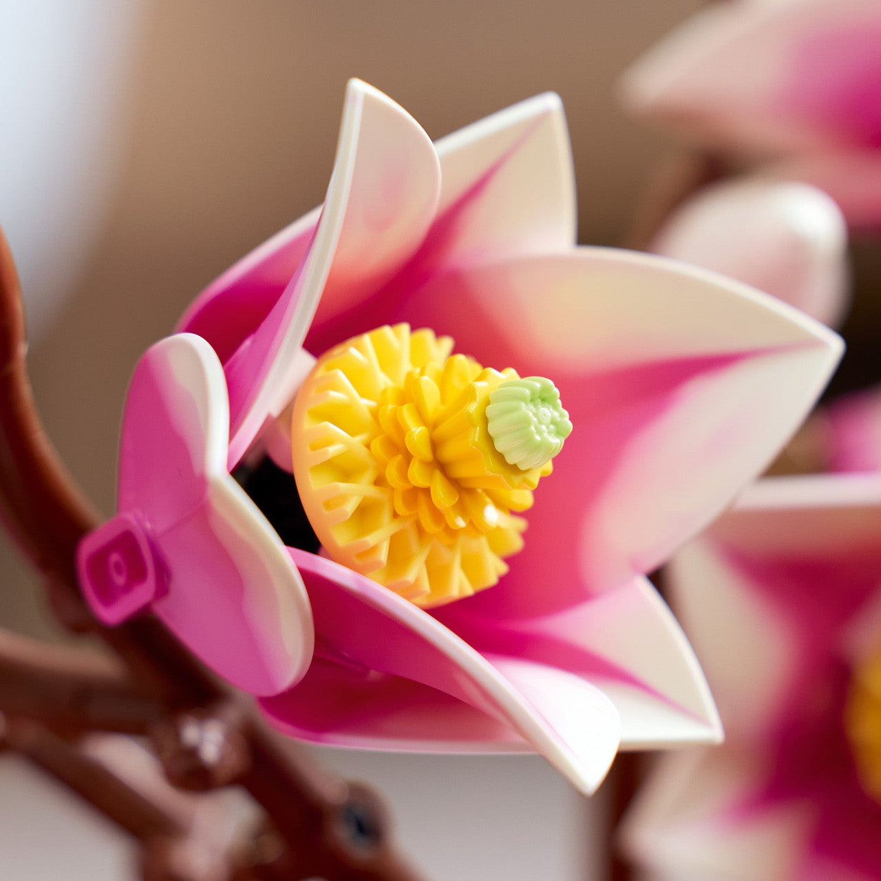 LEGO® Botanicals - Magnolia Branches 11510