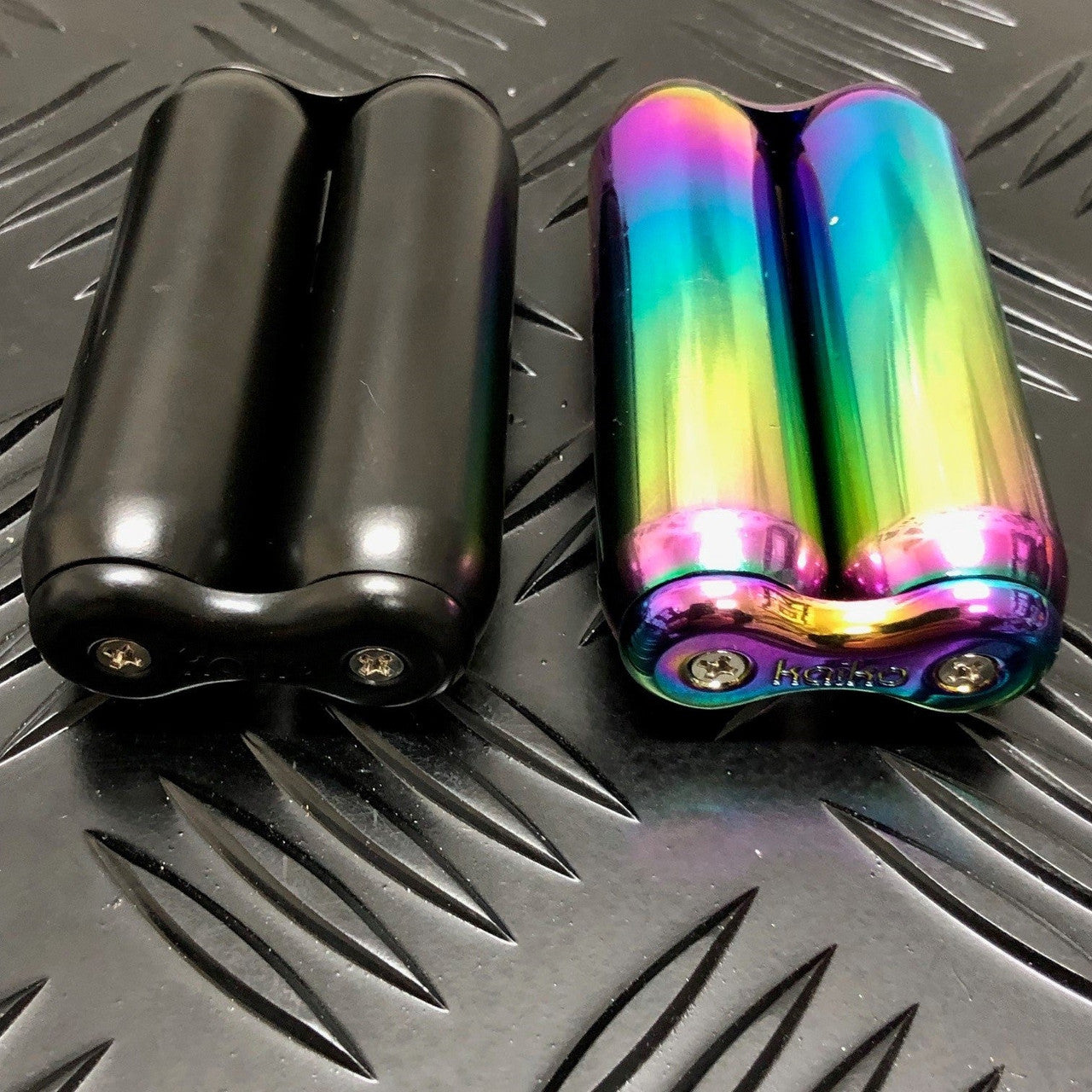 Kaiko Fidgets - Smooth Black Hand Roller in Black Carry Case