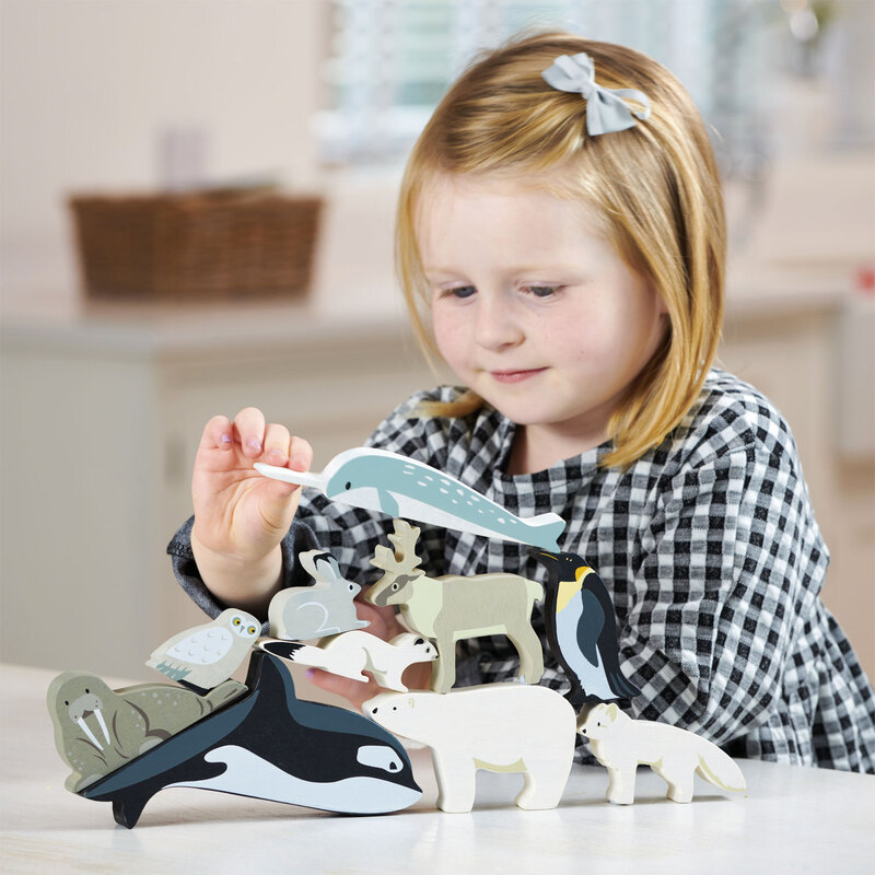 Tender Leaf Toys - Polar Animals with Display Shelf