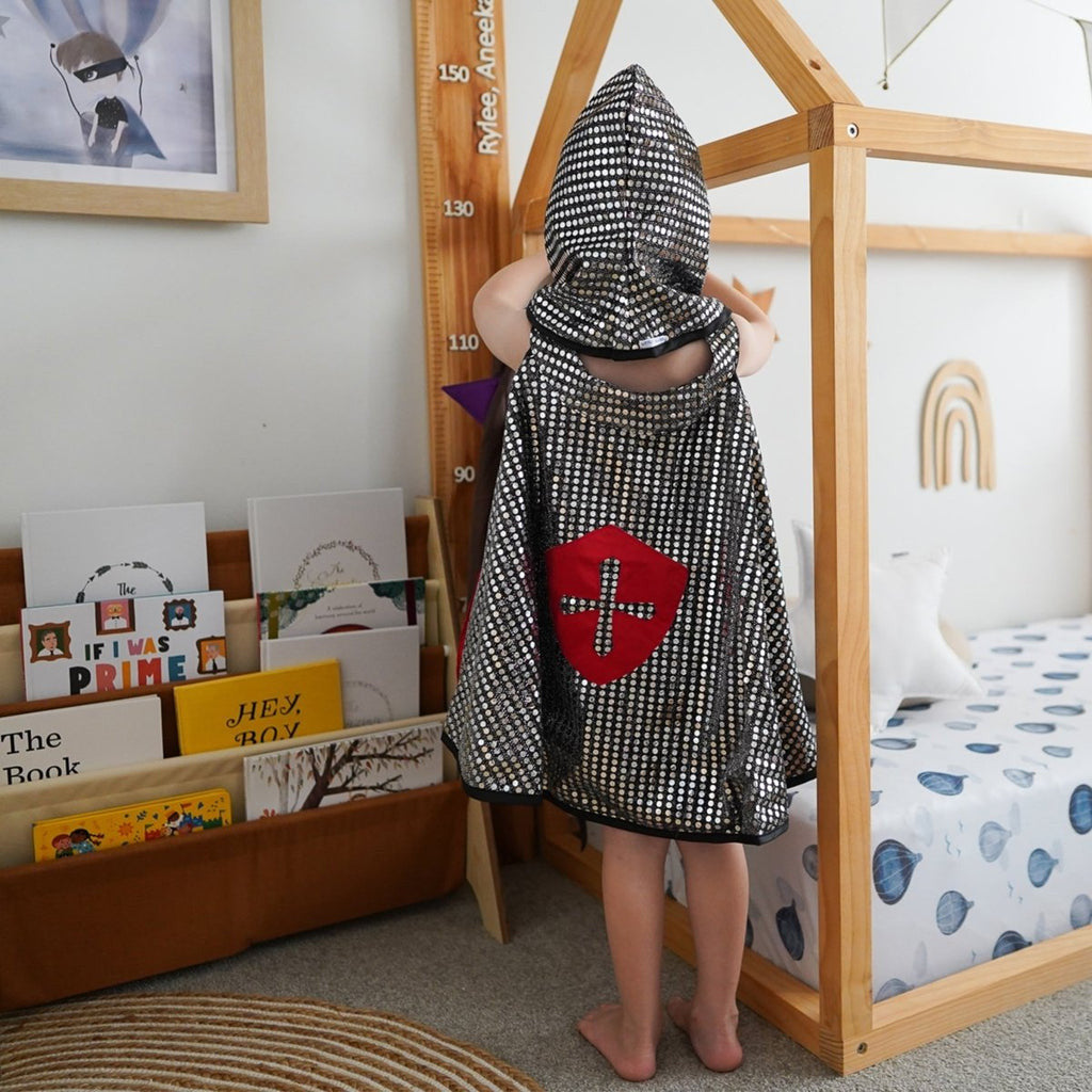 Little Heroes - Knight Armour & Hood