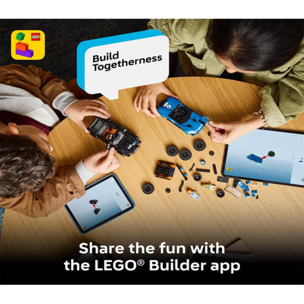 Both 77264 LEGO models shown side by side with the box to indicate their 17cm built length