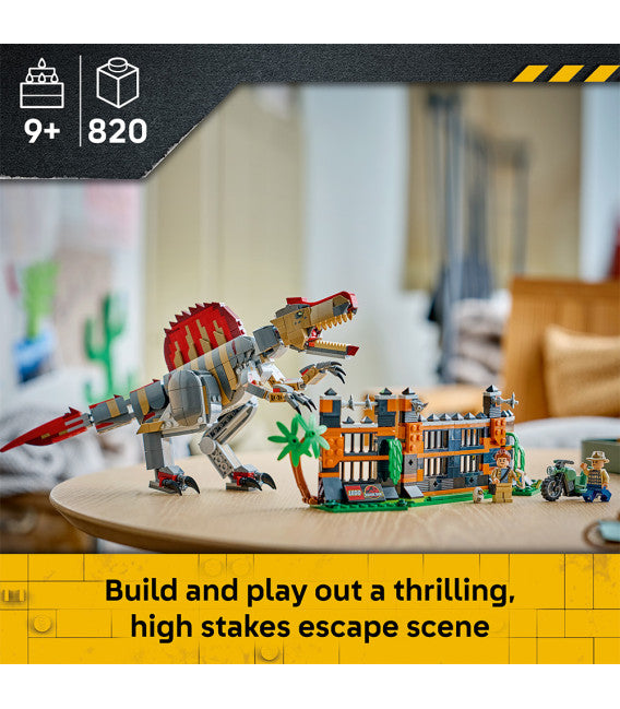 Posable leg and hip joints on the LEGO Spinosaurus Dinosaur Escape 77982 dinosaur build