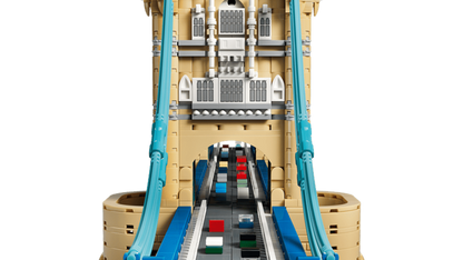 Top-down view of the LEGO Tower Bridge 21067 model showing the full roadway span