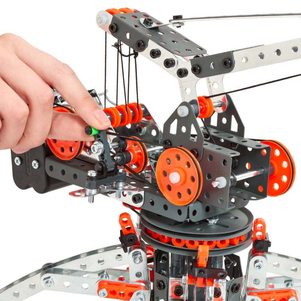 Meccano Pro 11-in-1 Super Construction Set - 638 Pieces 26301