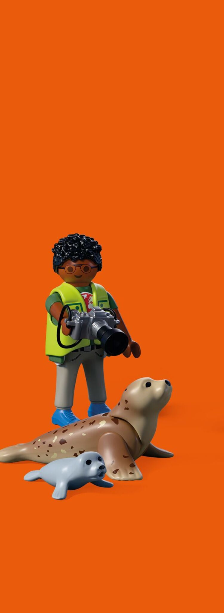PLAYMOBIL Zoo Ice Expedition 72073 with explorer figures, emperor penguins, seals, feeding carousel and Antarctic accessories