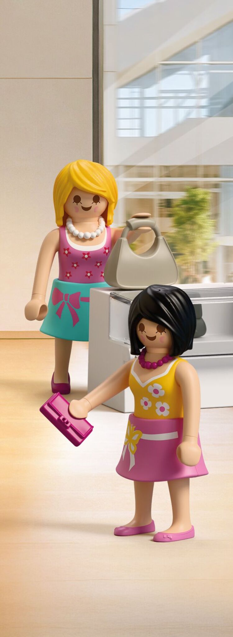 Playmobil Trendy Fashion Boutique 72081 my Life fashion shop playset with two figures, display cabinet, changing screen and accessories