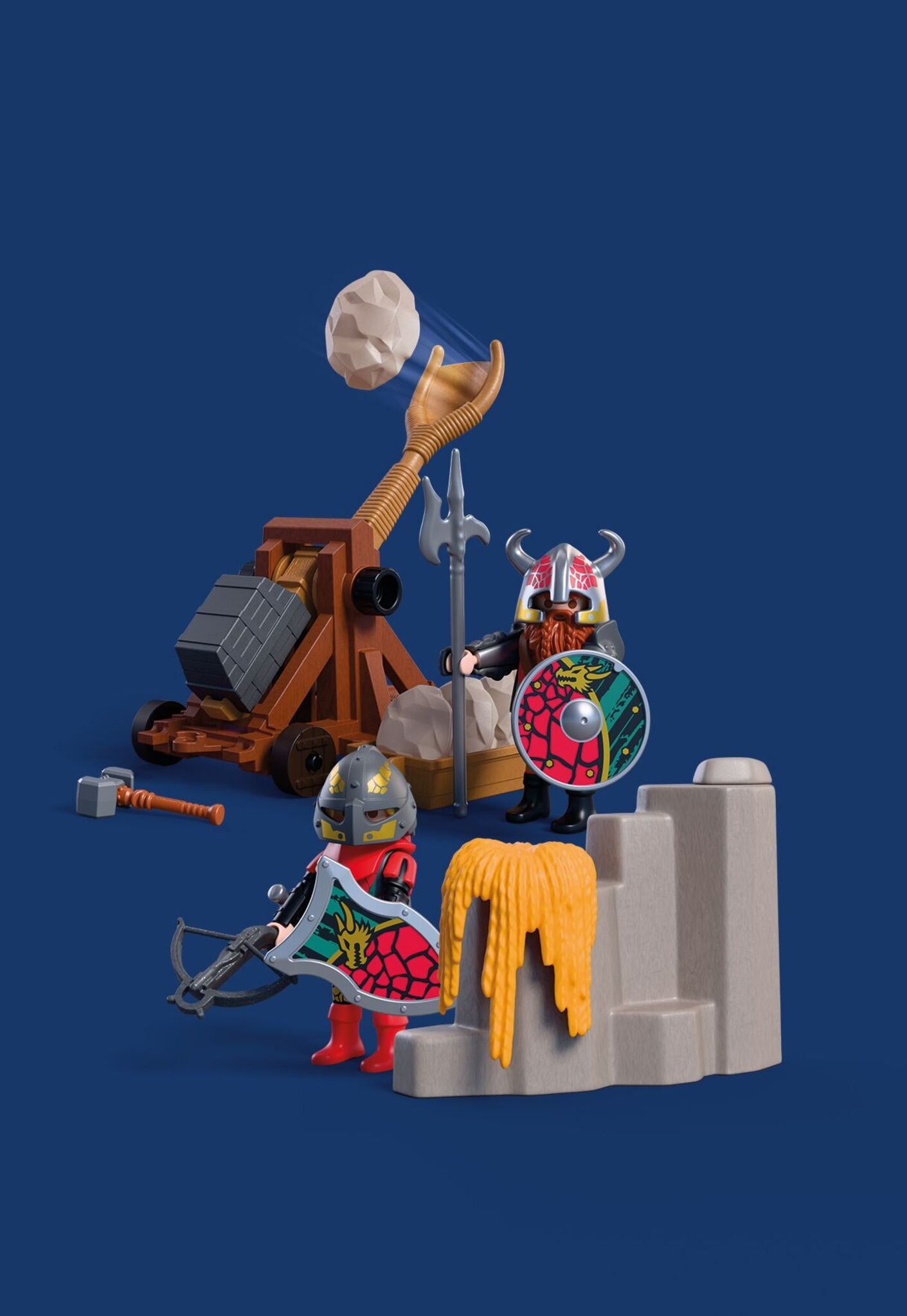 PLAYMOBIL Dragon Knight Catapult 72117 with working catapult, two Dragon Knights, stone projectiles and defensive rock wall