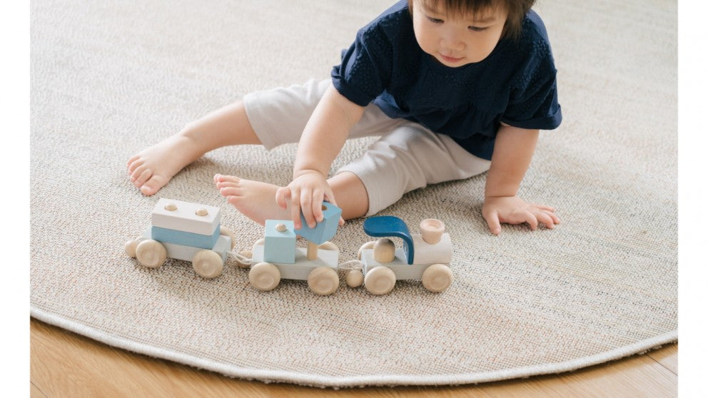 PlanToys - Stacking Train Trio