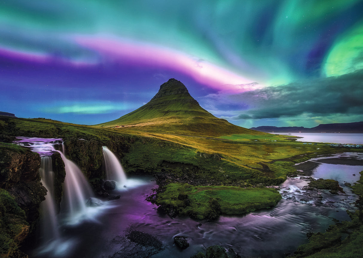 Ravensburger 1000pc - Aurora Over Kirkjufell Puzzle