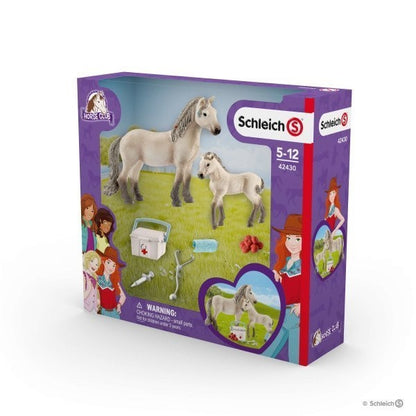 Schleich Horse Club  - Hannah's First-Aid Kit 42430