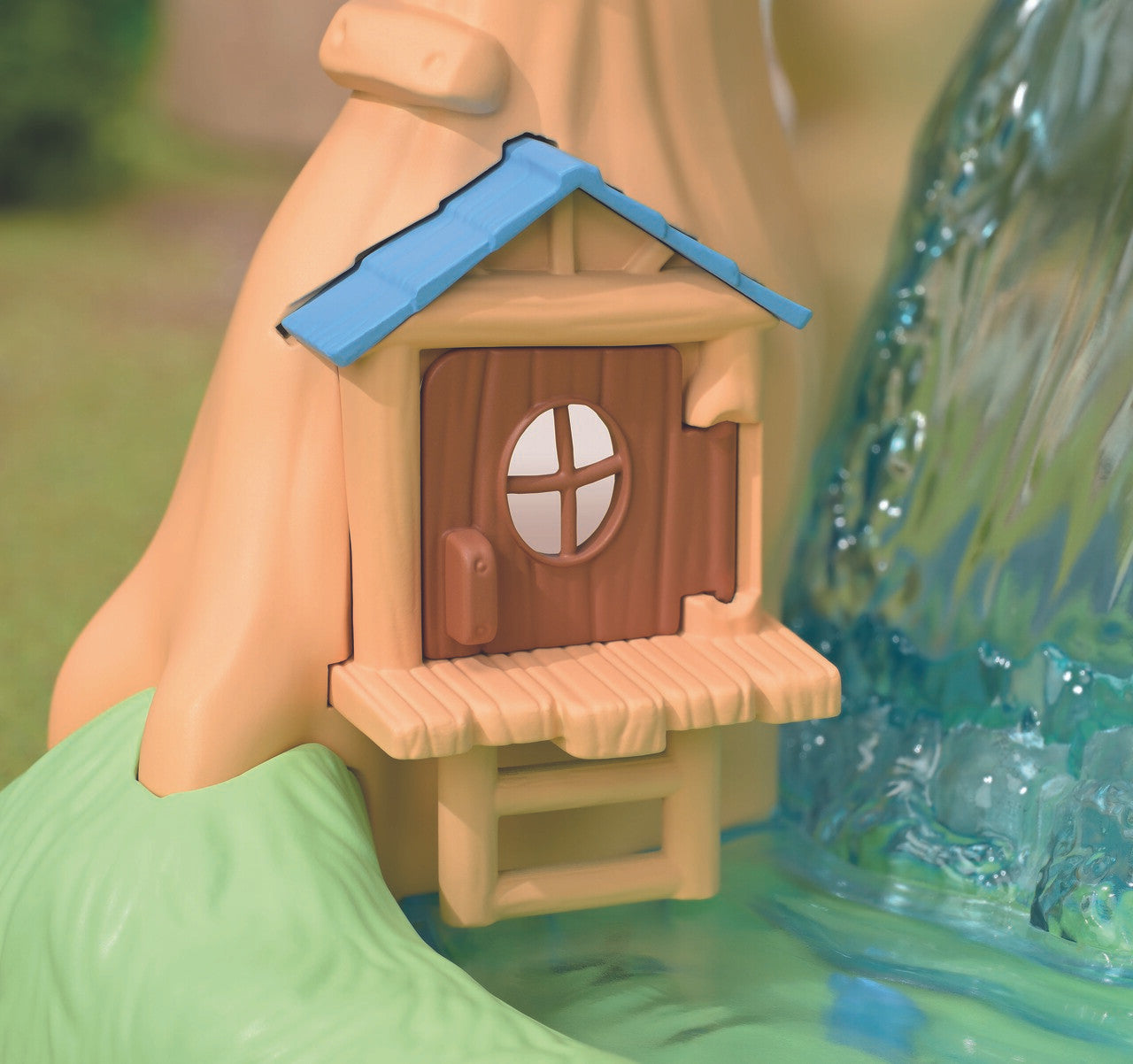 Sylvanian Families - Secret Forest Falls *Box Damage*