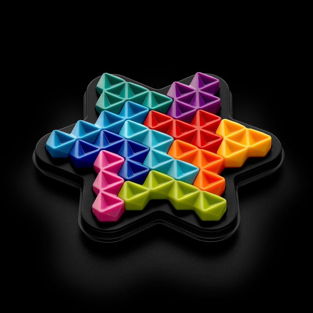 IQ Deluxe Star hard-cover challenge booklet and star board with lid, containing 120 puzzles for adults