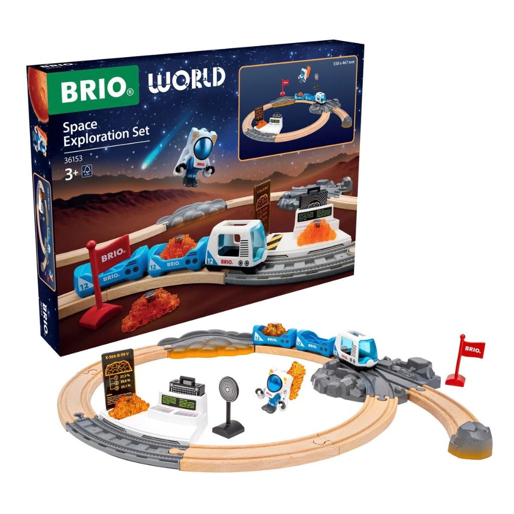 BRIO space exploration train set with space train, astronaut in a magnetic suit and orange mineral cargo