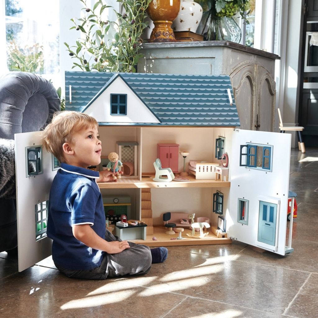 Spiral staircase and stairs inside the Tender Leaf Toys Dovetail wooden dolls house